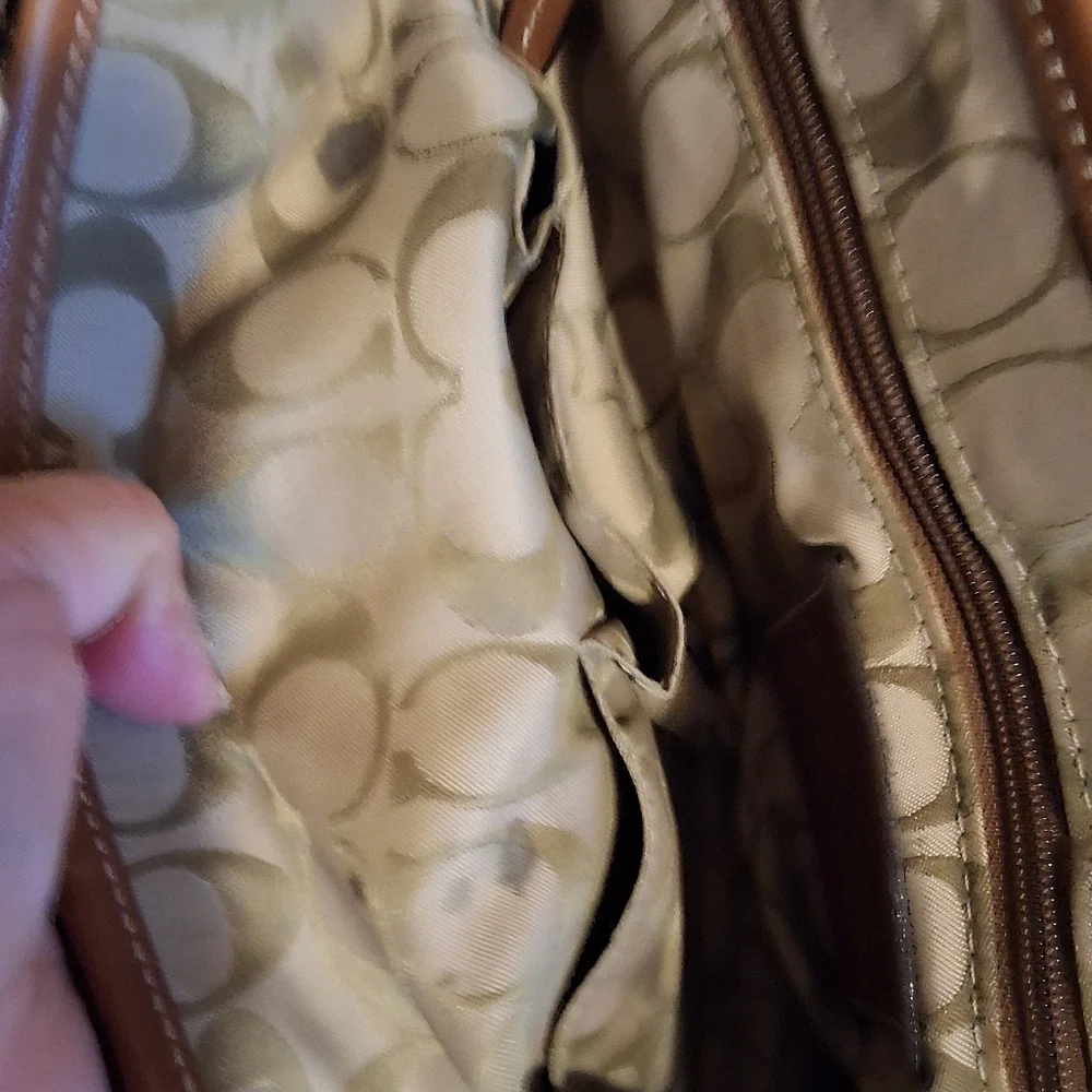 Coach British Tan Vintage Messenger Bag with COA